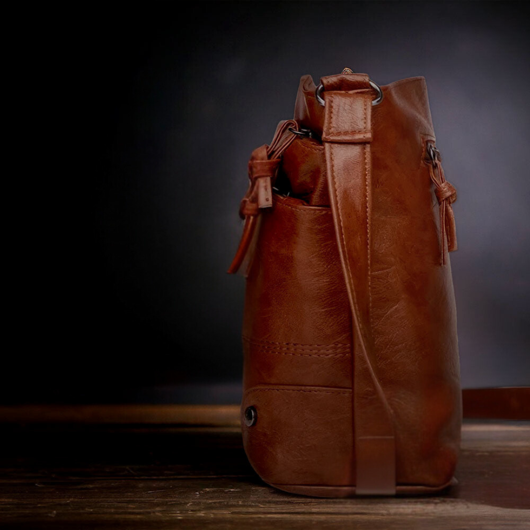 Isalie | Sculpted Mini Travel Tote