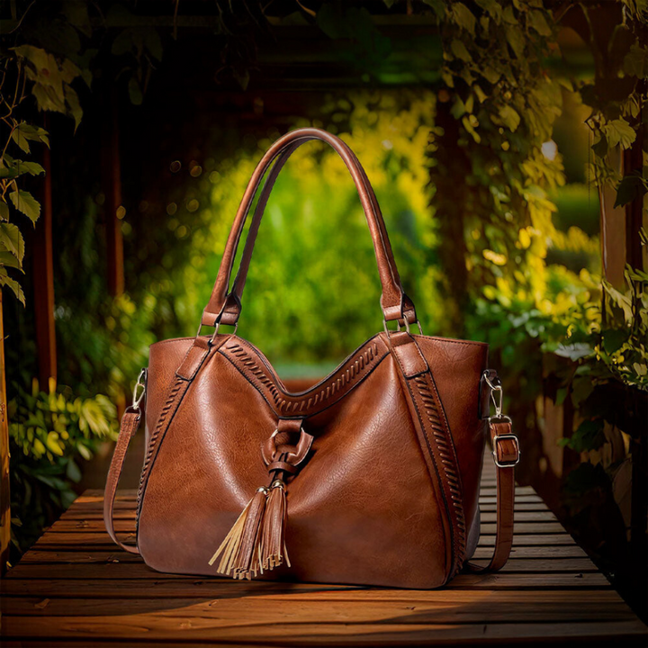 Aveline | Refined Fringe Shoulder Bag