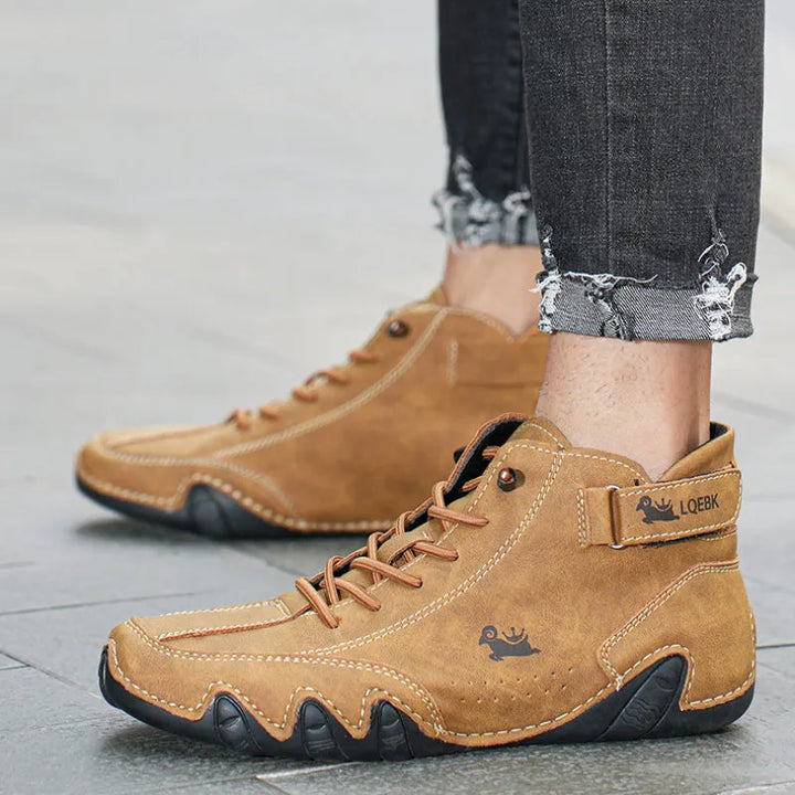 Avenor | Motion-Adaptive Leather Trainers