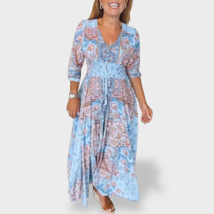 Alira | V-Neck Seven Sleeve Dress