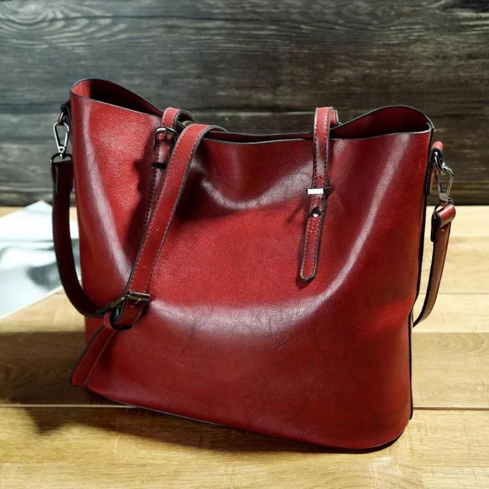 Anetra | Vintage Luxe Shoulder Bag