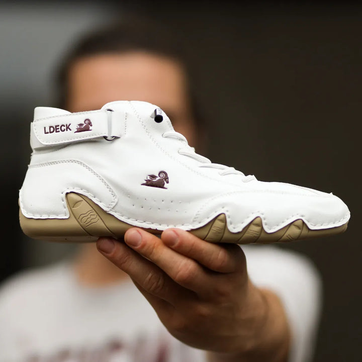 Avenor | Motion-Adaptive Leather Trainers