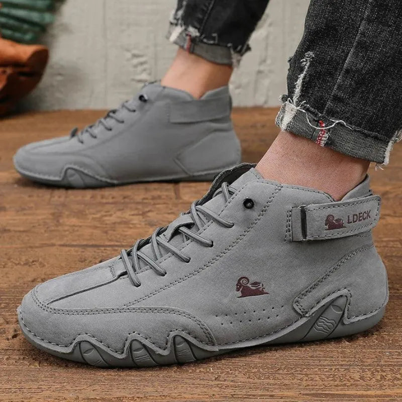 Avenor | Motion-Adaptive Leather Trainers
