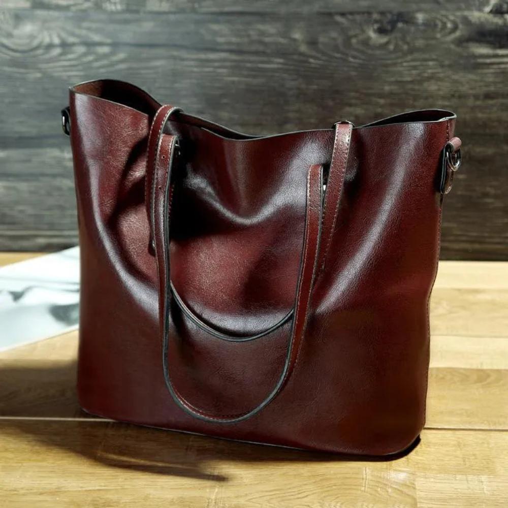 Anetra | Vintage Luxe Shoulder Bag