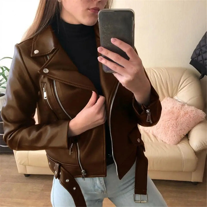 Amélie | Sculpted Spring Confidence Jacket