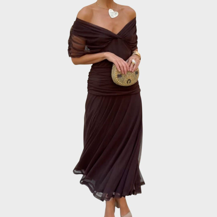 Liora | Feminine Flow with Bold Grace
