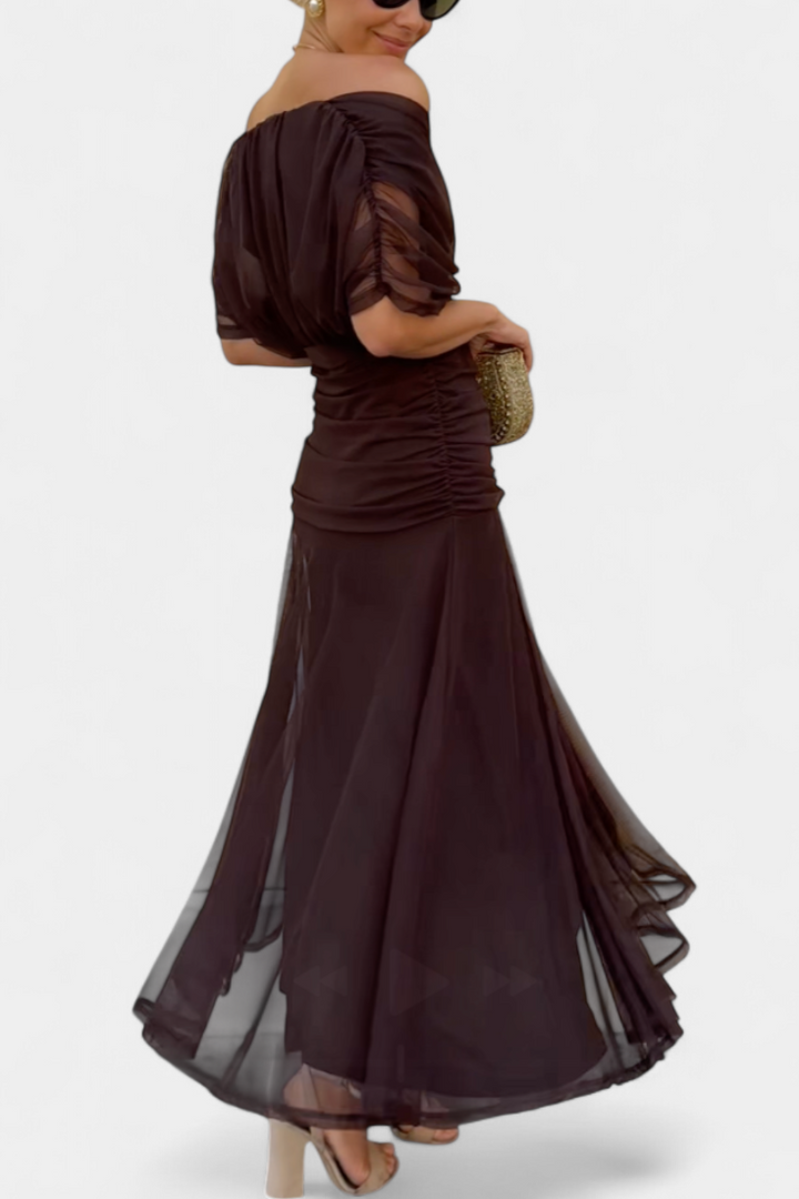 Liora | Feminine Flow with Bold Grace