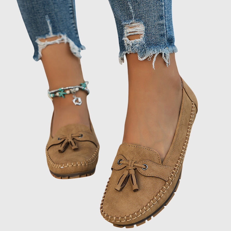 Manika | Soft Simplicity & Everyday Charm