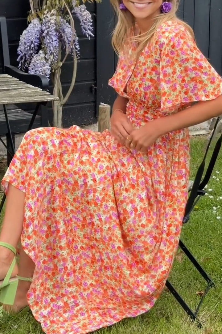 Sandra™ | Elegant Dress with V-neck